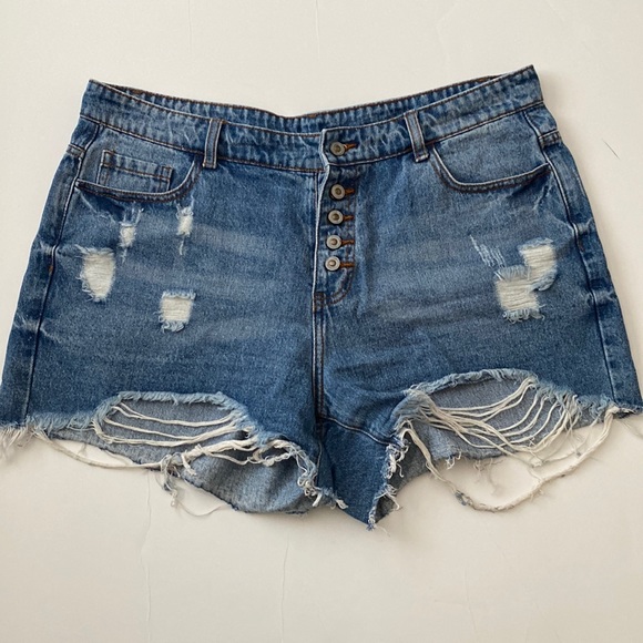 Amazon | Jean shorts size XL - Picture 1 of 5